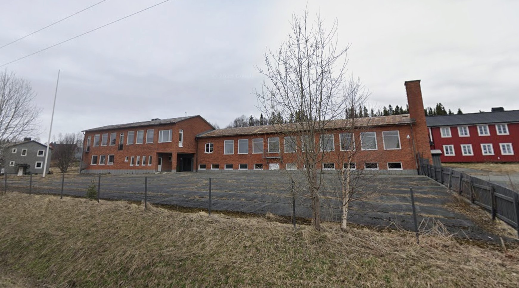 Ånn Skolgränd 1 - Skolan
